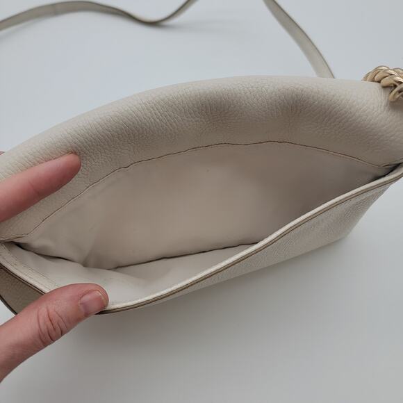 VTG Coach Cream Flap Twist Lock Purse - Picture 11 of 16